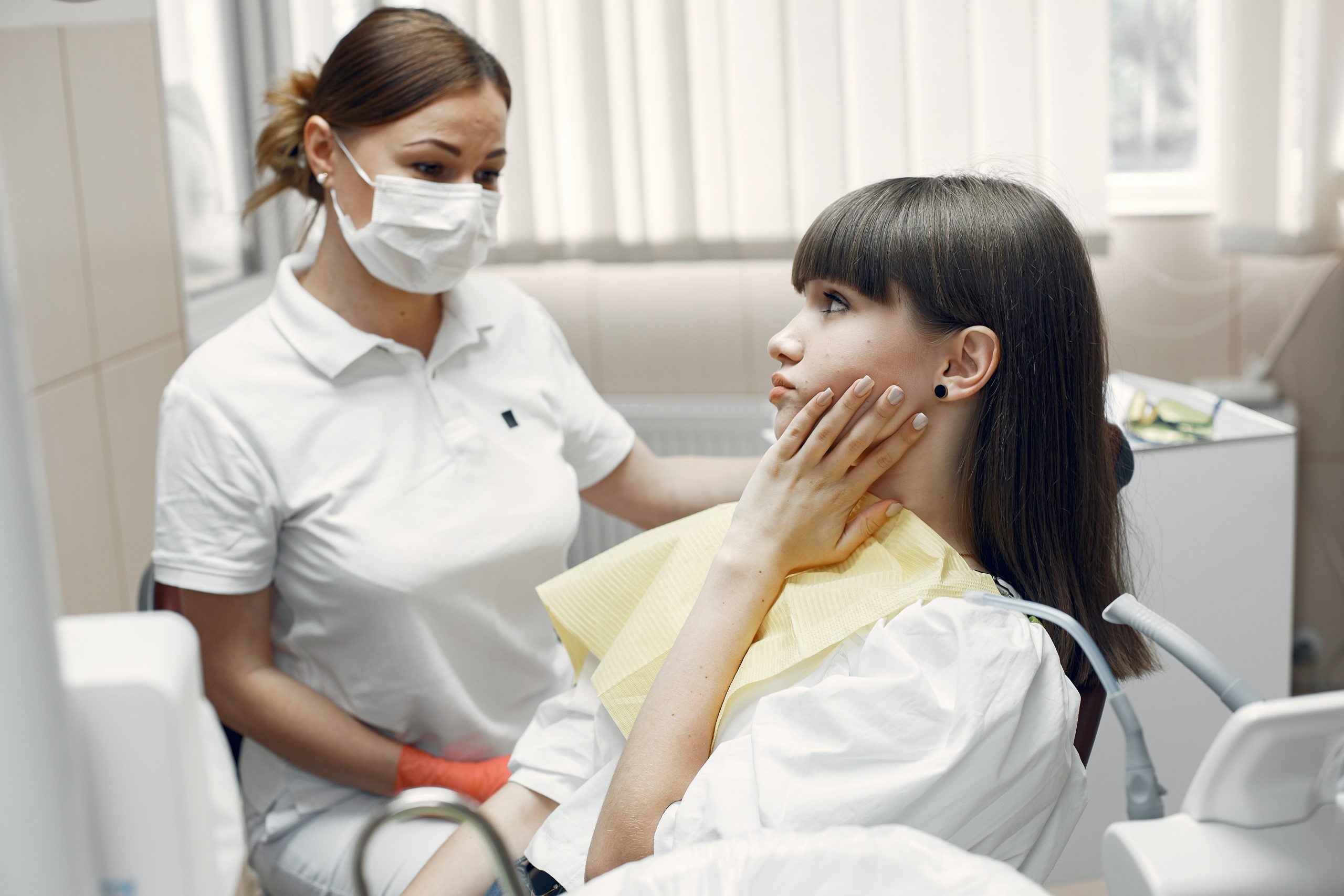 Dentist_In_North_Hollywood_CA_emergency-dentistry